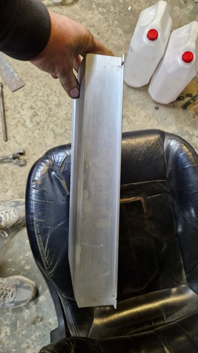 Ground zero gzha 4200xii поїхав поштою.