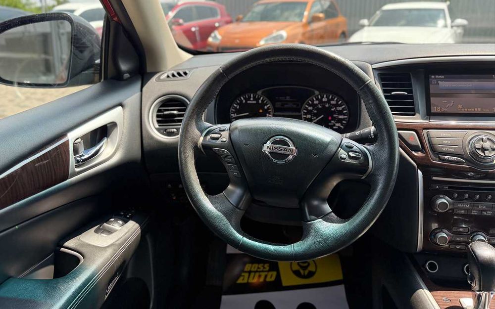 Nissan Pathfinder 2016