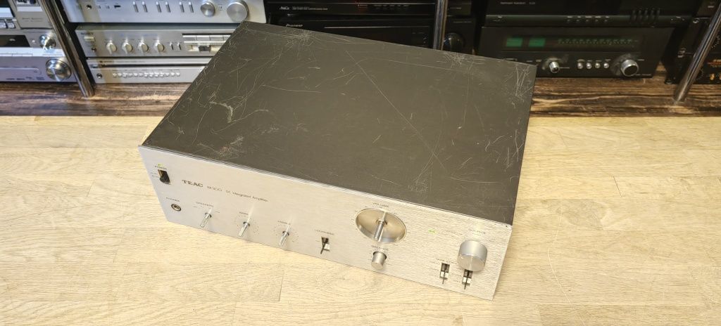 Підсилювач Teac BX-300/8Ω