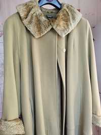 Пальто женское кашемировое. Розмір М