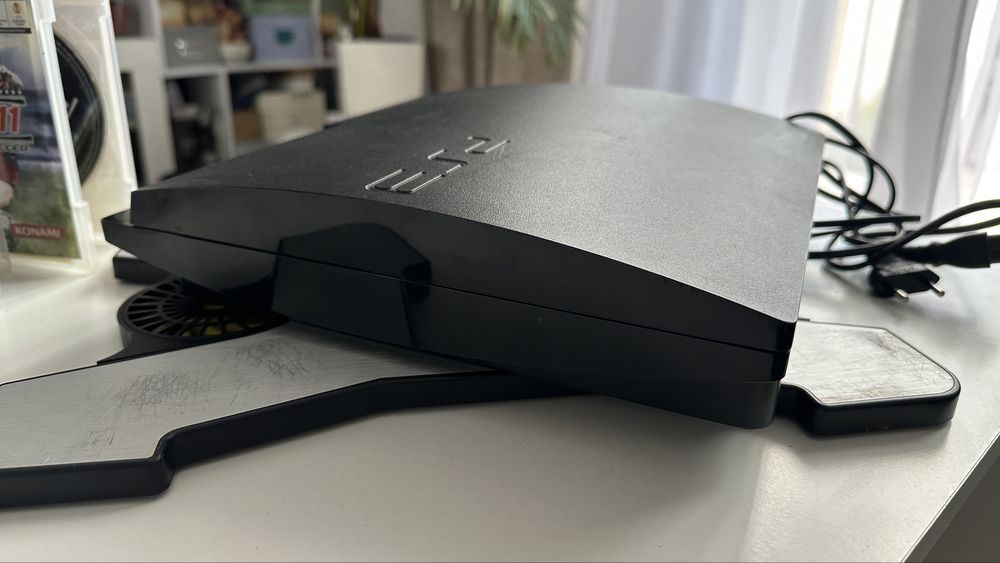 Konsola 300gb PlayStation 3 Ps3 CECH-2504B