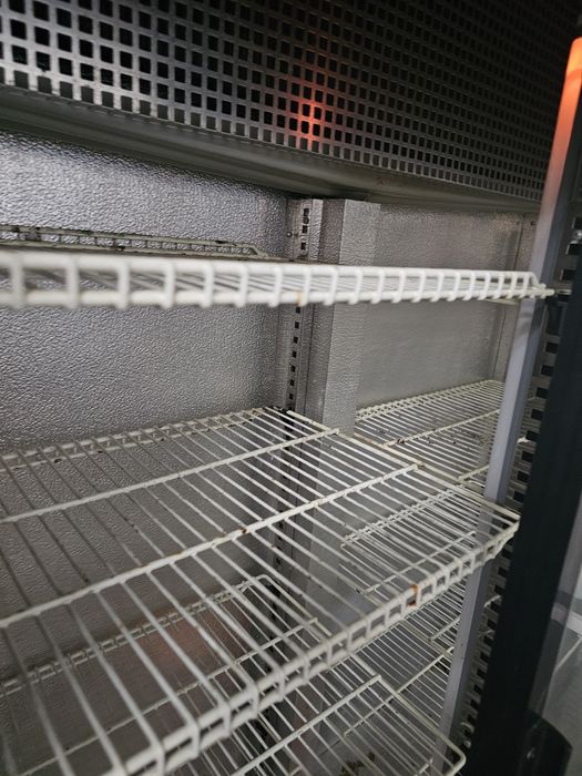 Chlodziarka lodowka witryna bochnia