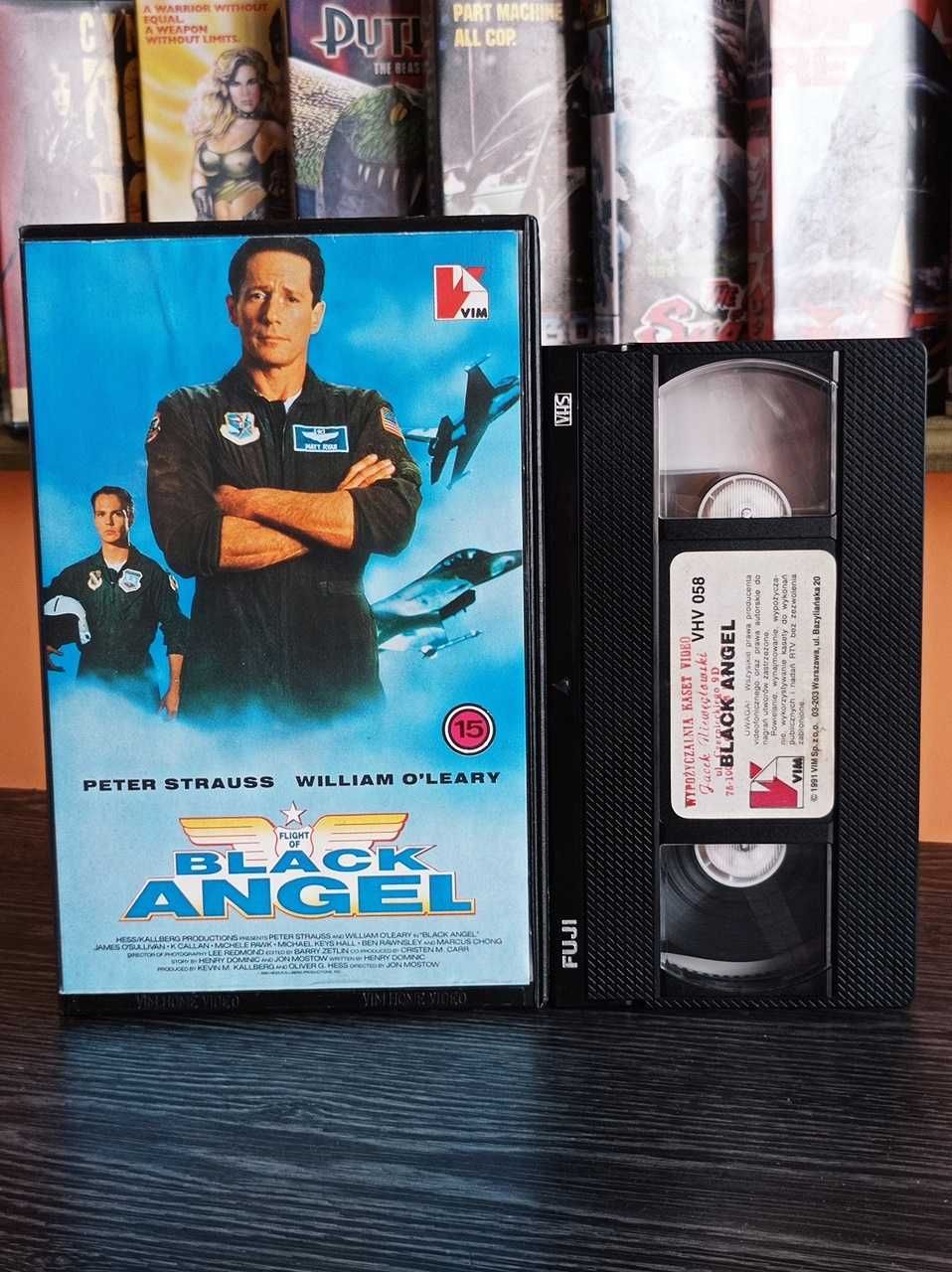 BLACK ANGEL (1990) lektor VHS