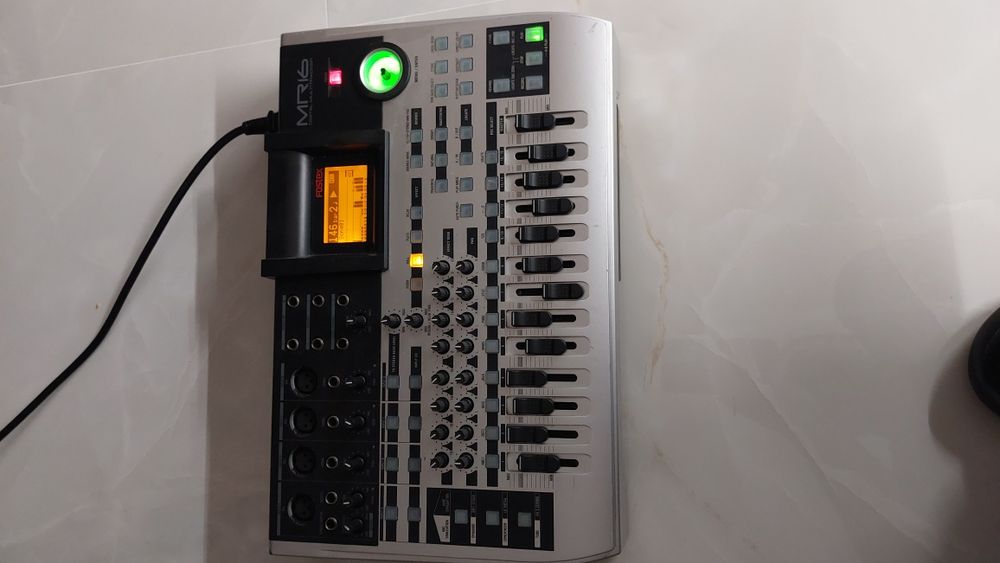 Fostex MR 16  Multitracker