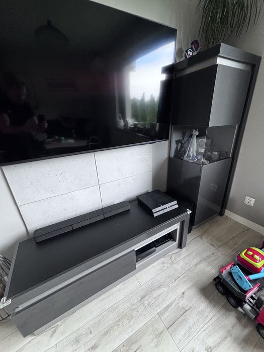 Zestaw do salonu szafka RTV+witryna(led)+półka ścienna Agata Meble