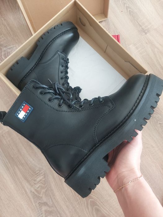 Trapery damskie Tommy Hilfiger r.39