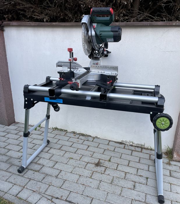 Wynajem ukosnica z stolem multifunkcyjnym