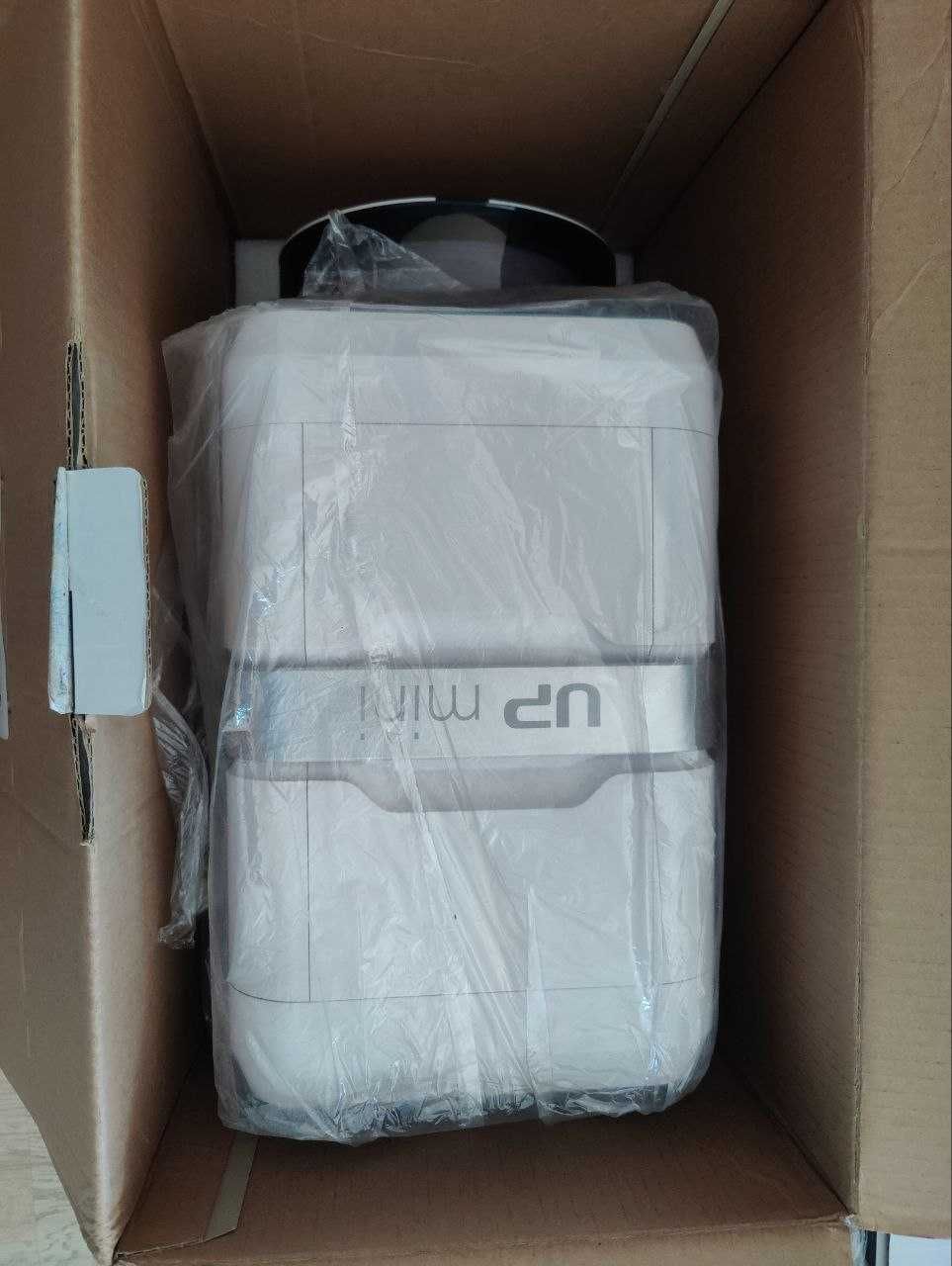 UP mini 2 3D Printer