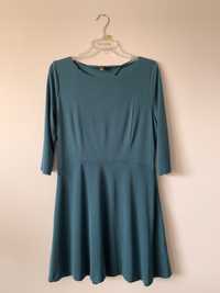 Elegancka zielona sukienka wieczorowa z wyciętymi plecami L/EU40/UK12