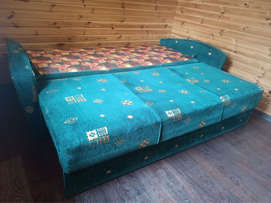 Продам розкладний диван