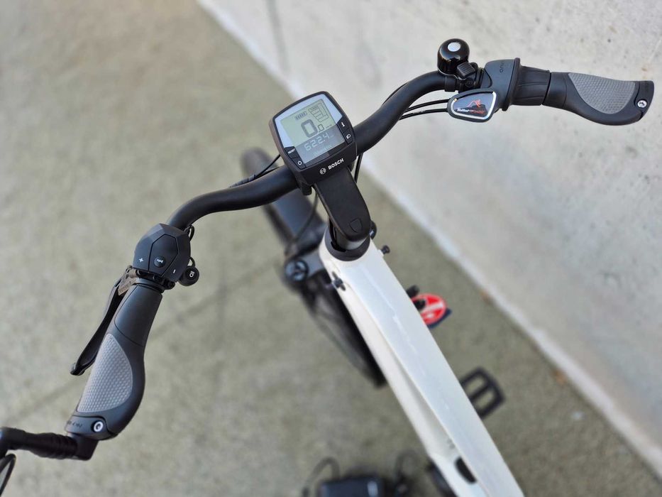 Rower elektryczny Riese&Muller Charger roz. S/46 cm 620 km JAK NOWY !