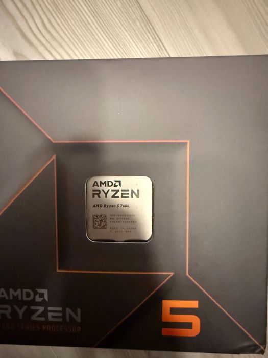 AMD Ryzen 5 7600