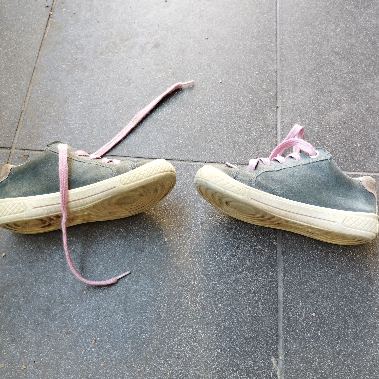 Buty  jesienno/wiosenne, skórzane, superfit rozm. 26, 17 cm długość wk