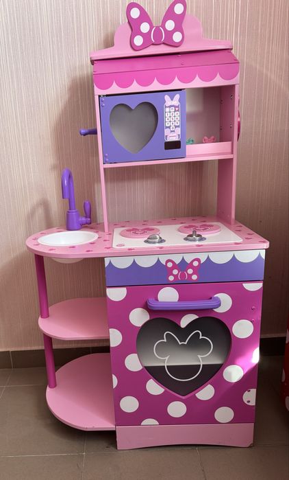 Дитячі кухні , дерев’яні та пластикові