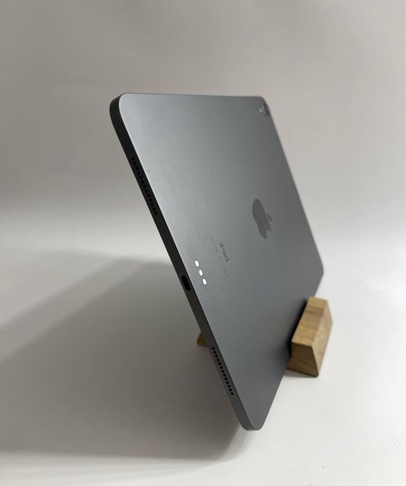 IPad Pro 11 256Gb Space Grey АКБ 96%
