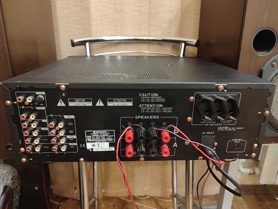 Мощный Усилитель звука Pioneer A-604R. Звук !