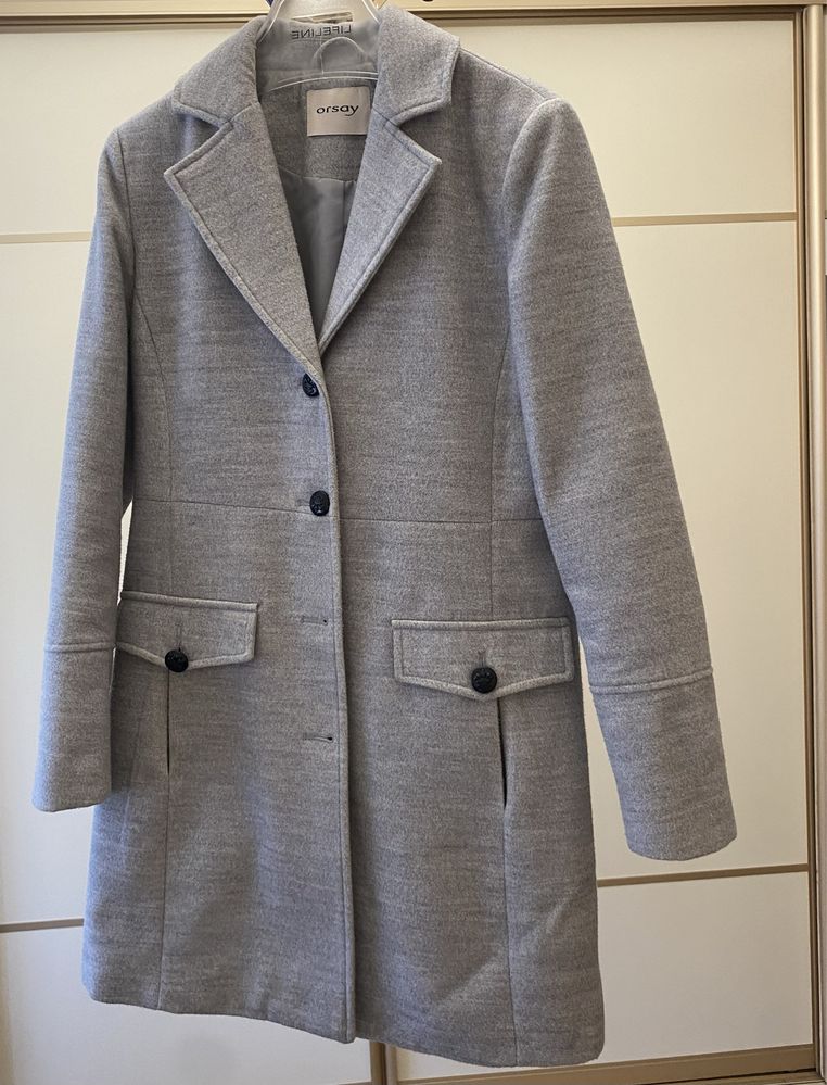 Продам сіре пальто Orsay