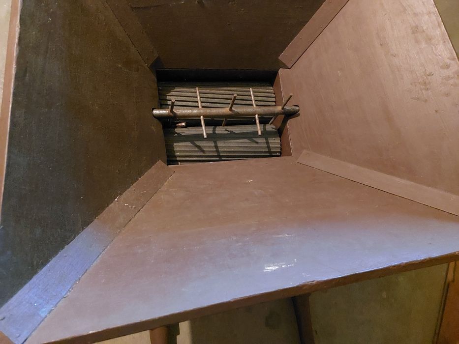 Relador de uvas como novo