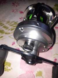 Multiplikator kołowrotek Shimano Calcutta 401D