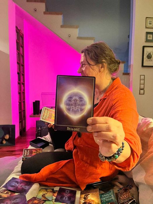 Współczesna Szeptucha - ANIOŁY - RYTUAŁY - TAROT - procesy TRANSFORMAC