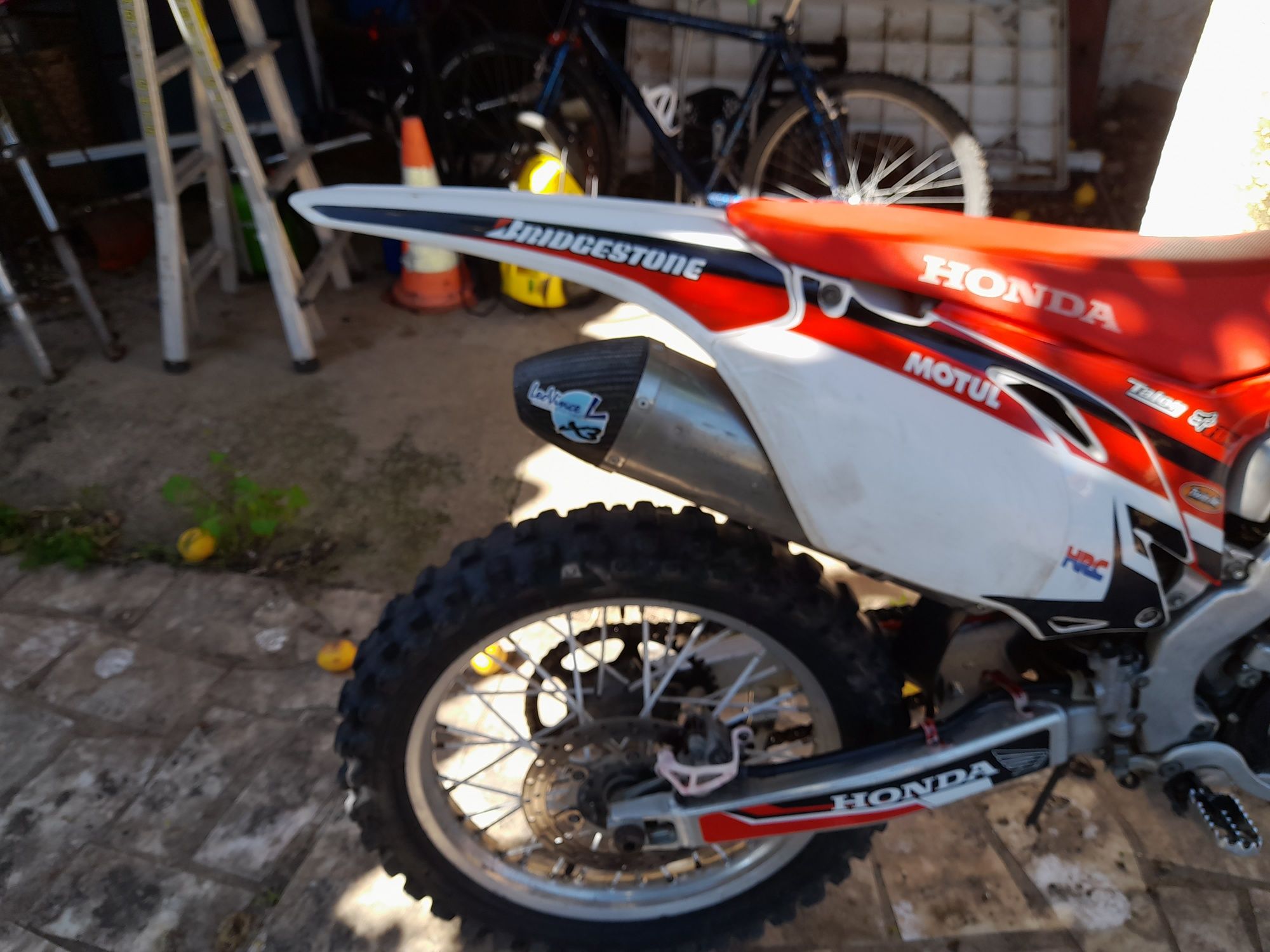 honda crf 450r motocross