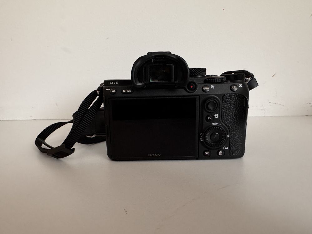 Câmara Sony A7 III