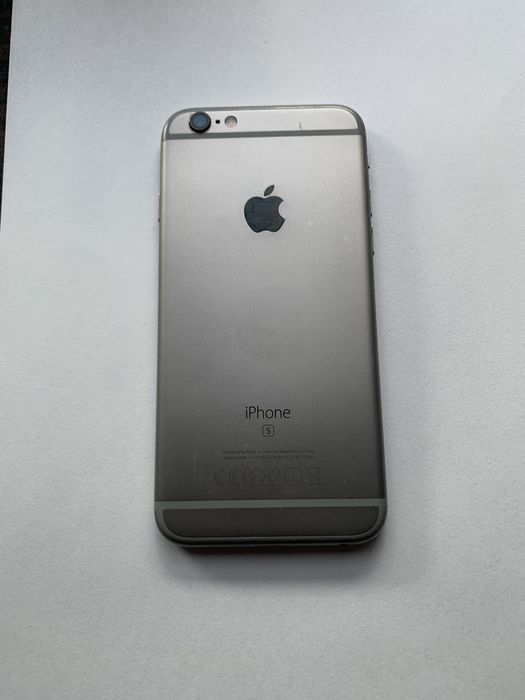 Iphone 6s na części.