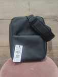 Saszetka crossbody uniseks 4F czarna