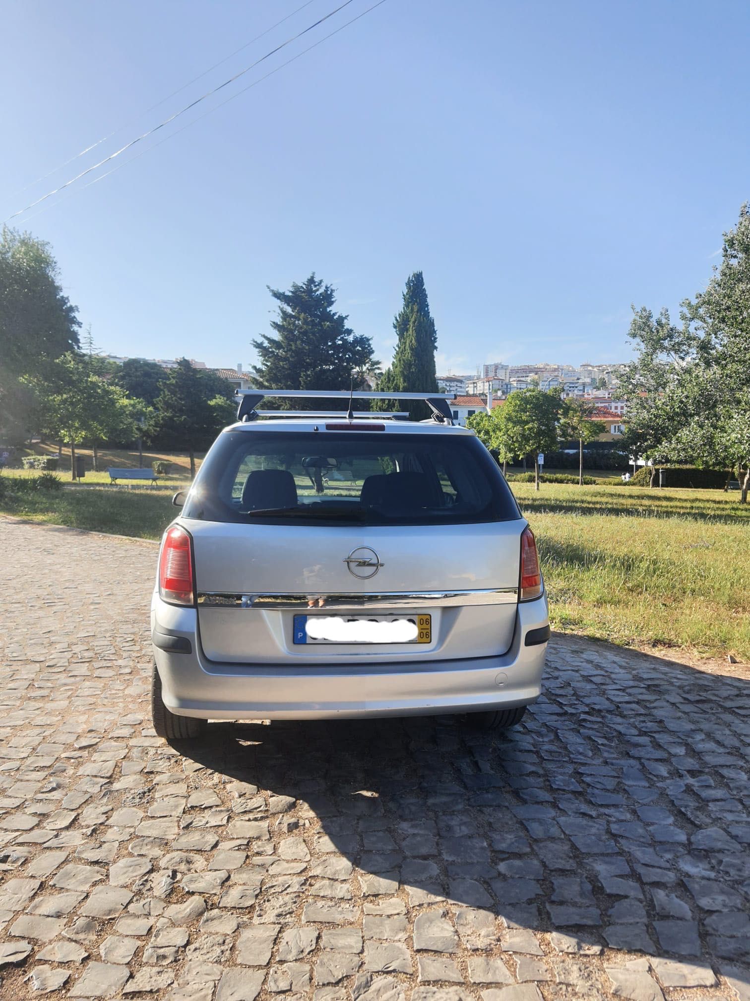 Opel Astra H 2006 1.4 16V 180.000kms!!!