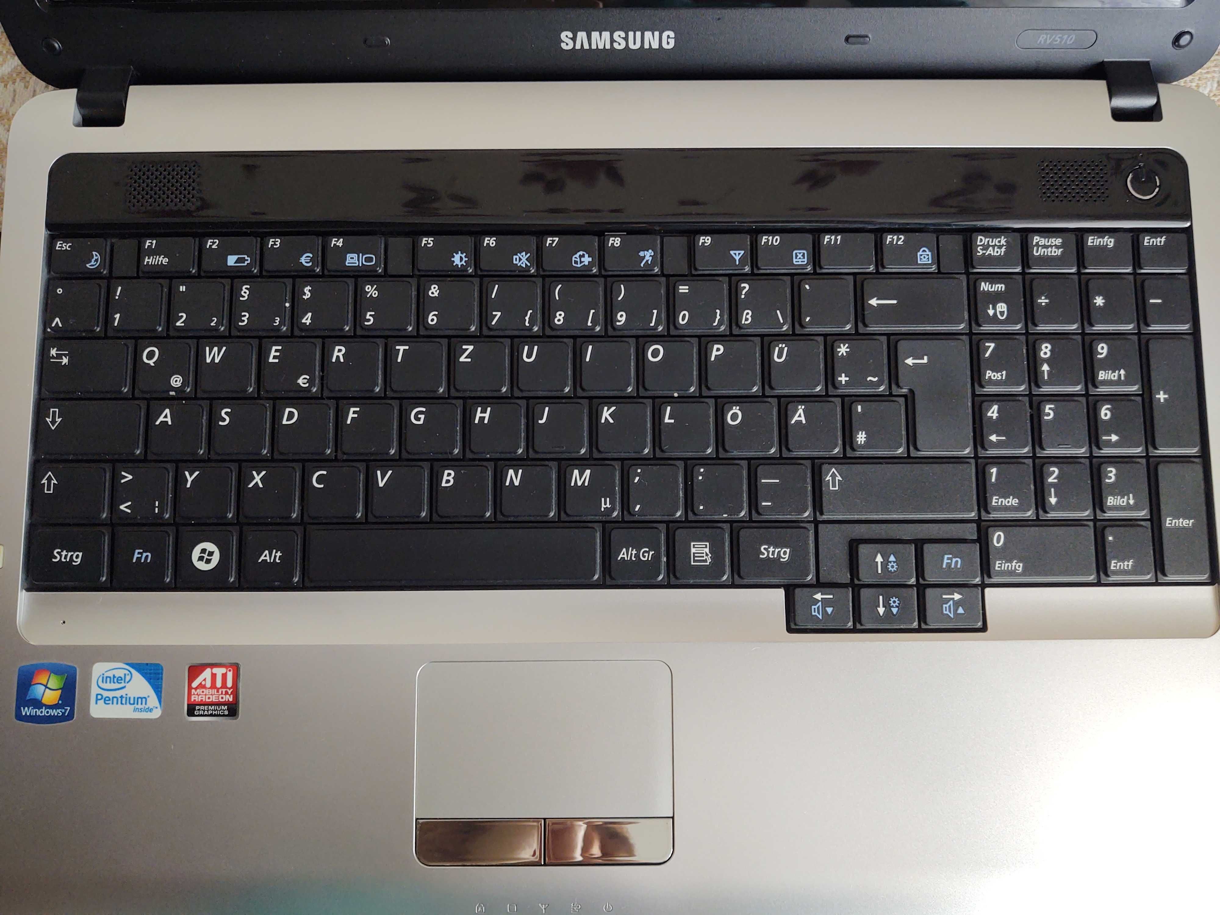 Ноутбук Samsung RV510 4/320Gb Windows 7 з Німеччини