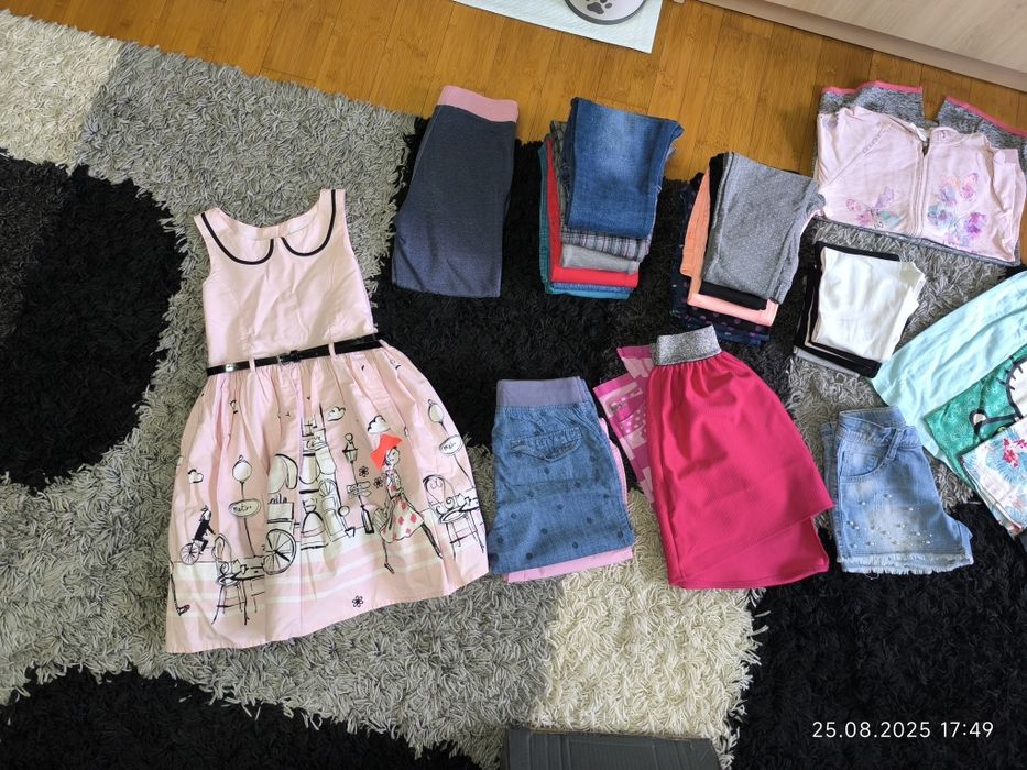 Paka ubrań dla dziewczynki 122-128
