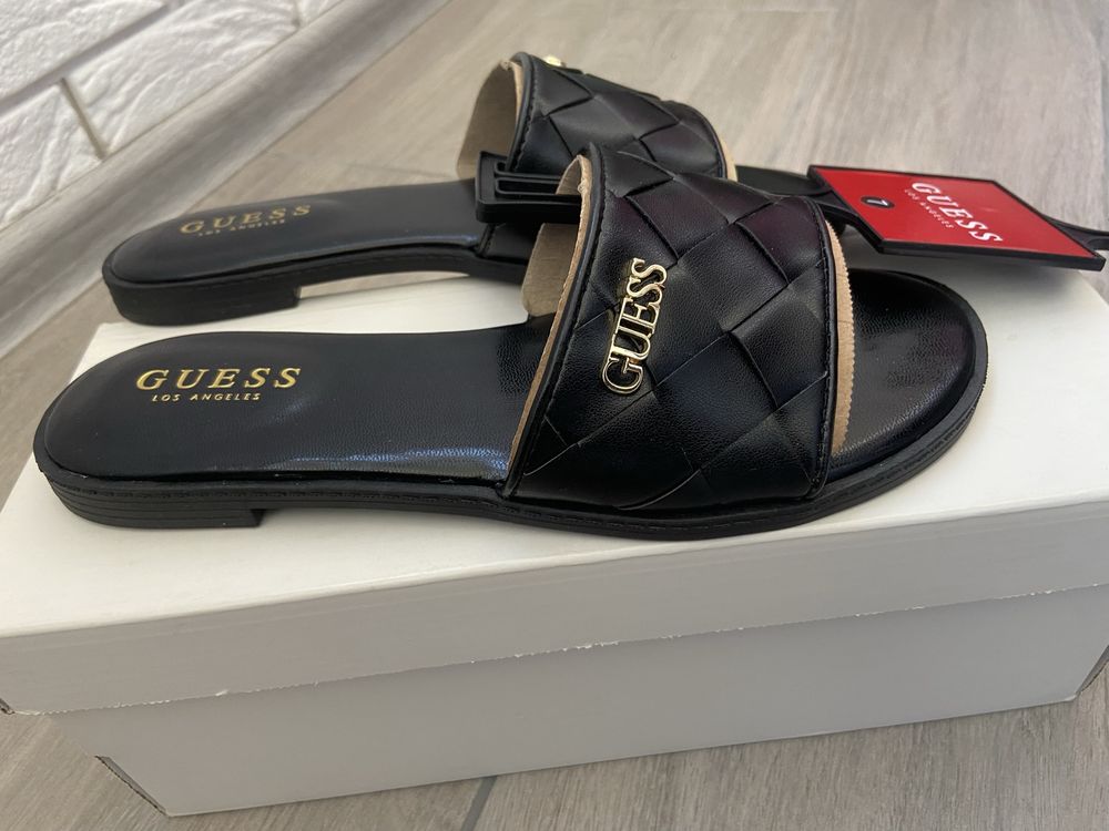 Шльопанці Guess, оригінал. Шльопки жіночі. Розмір 7, 8