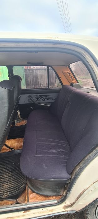 Продам авто ваз 2107