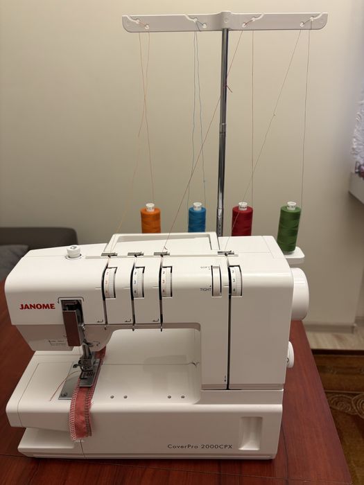 Janome Coverpro 2000CPX