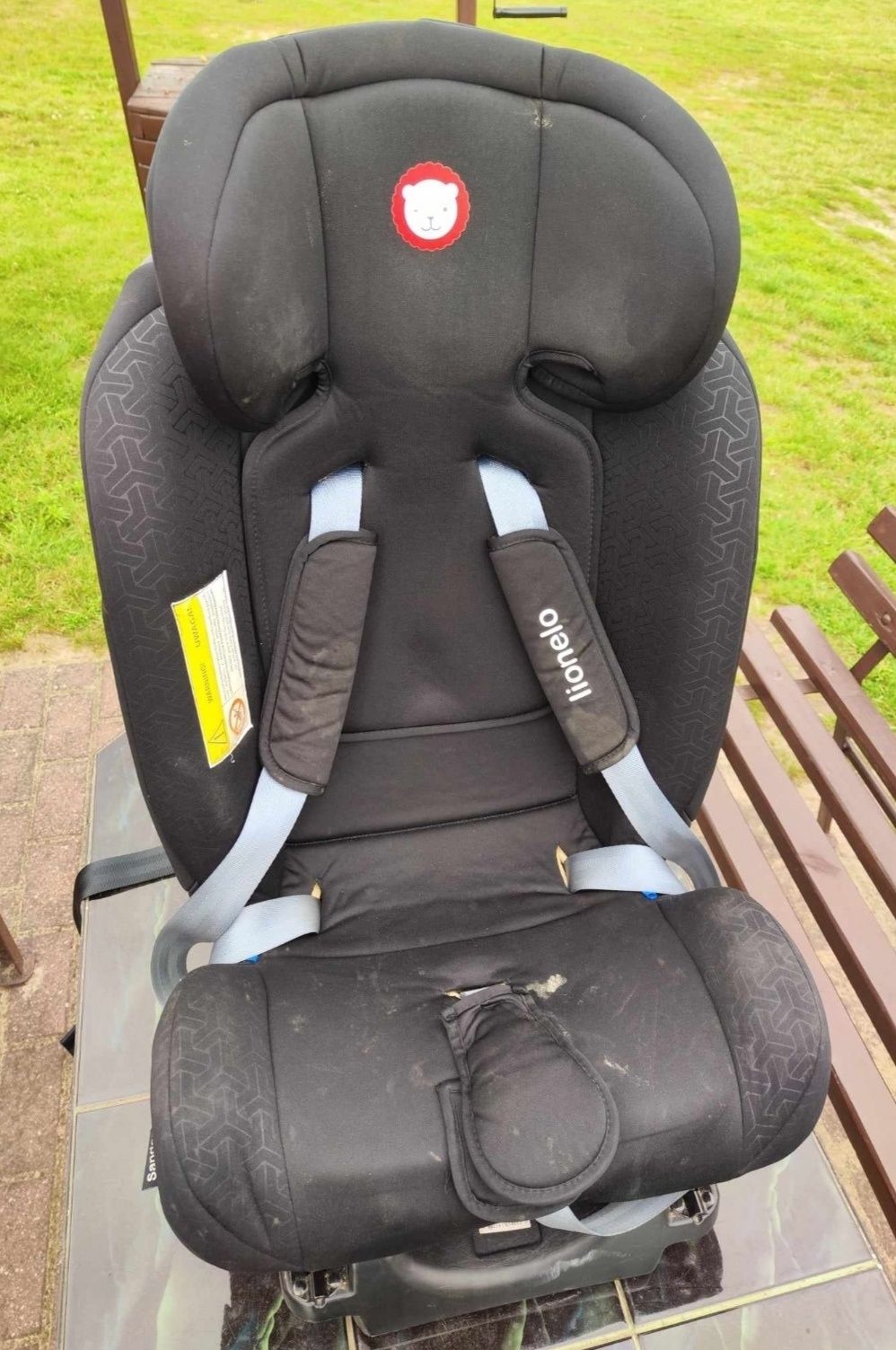 Fotelik Lionelo czarny ISOFIX 15-36 kg