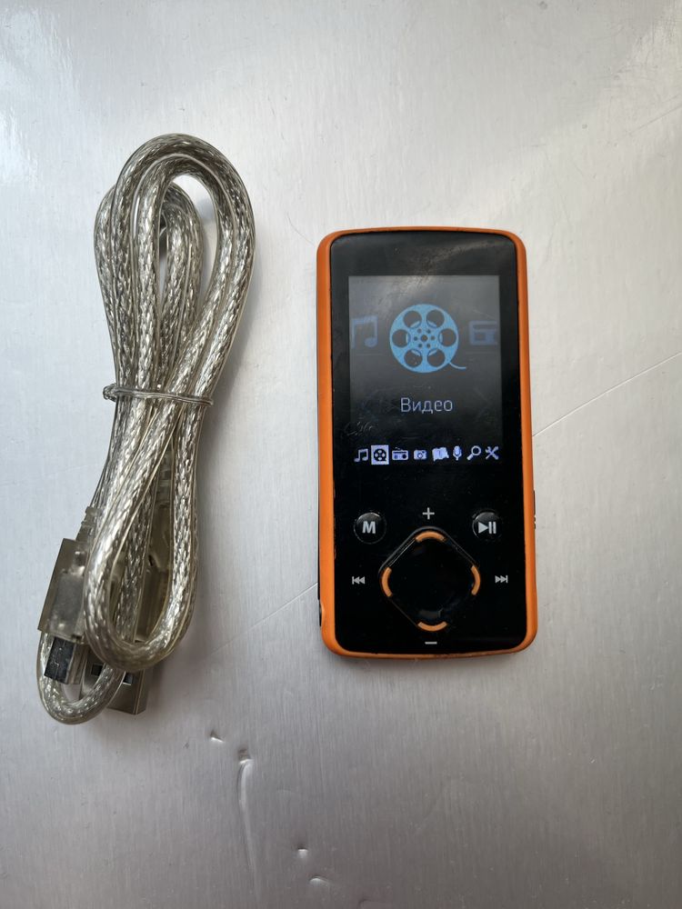 mp4 pixus two 4Gb