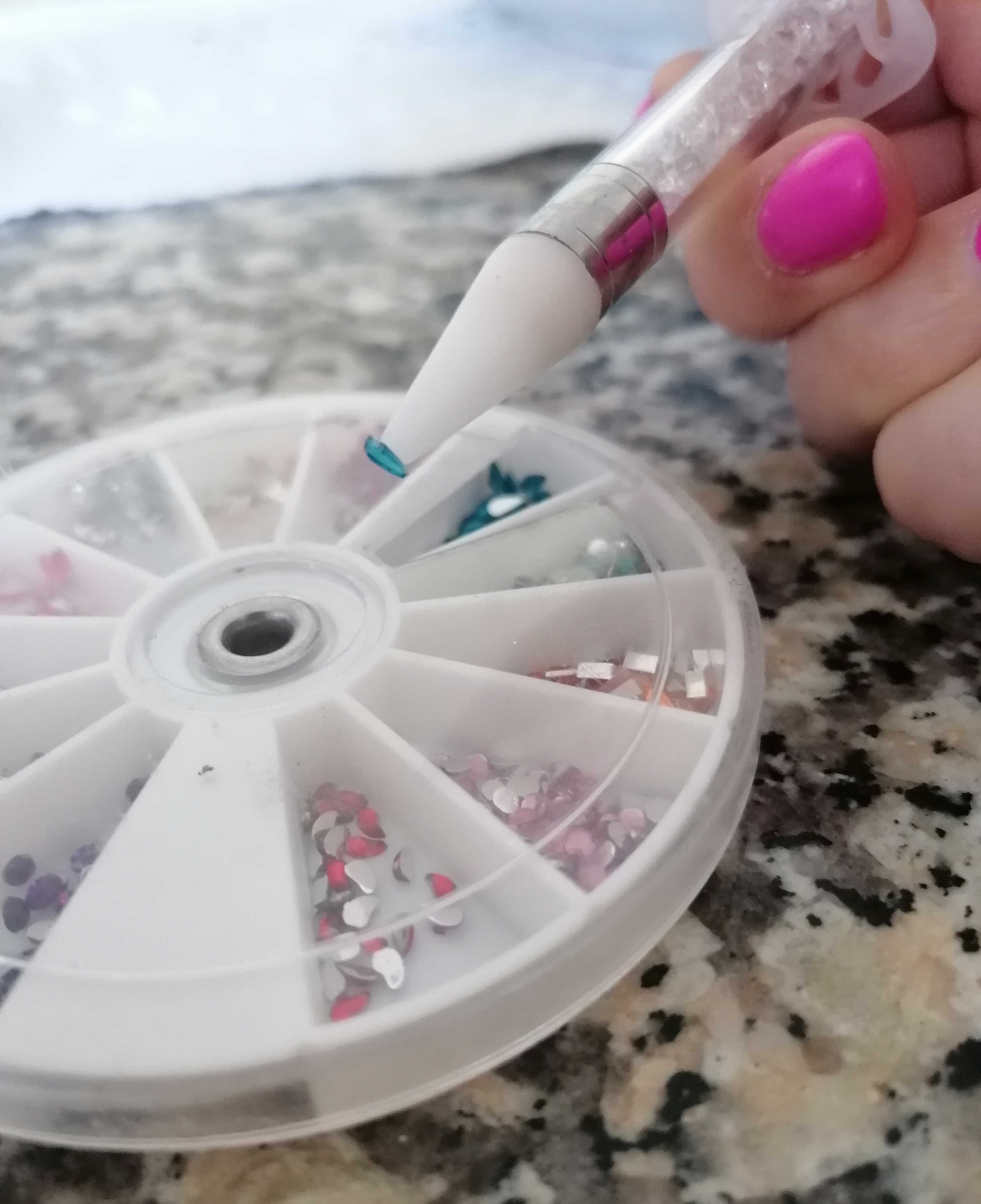 Aplicador de brilhantes - nail art-novo