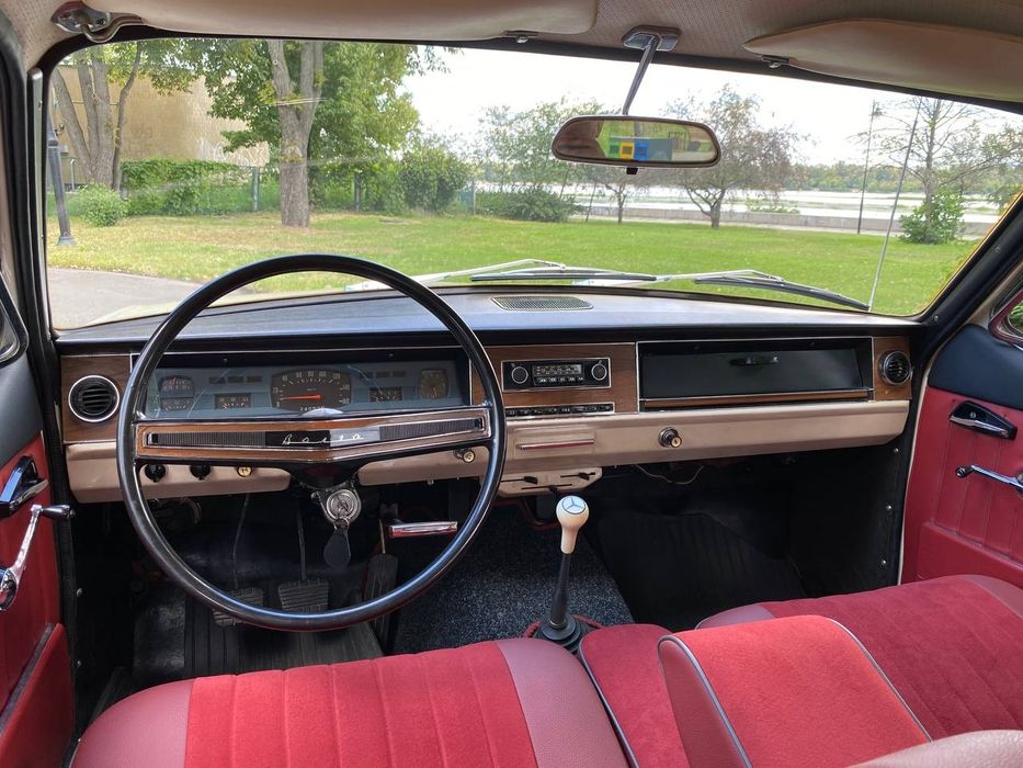 Волга ГАЗ -24 . 1976р.