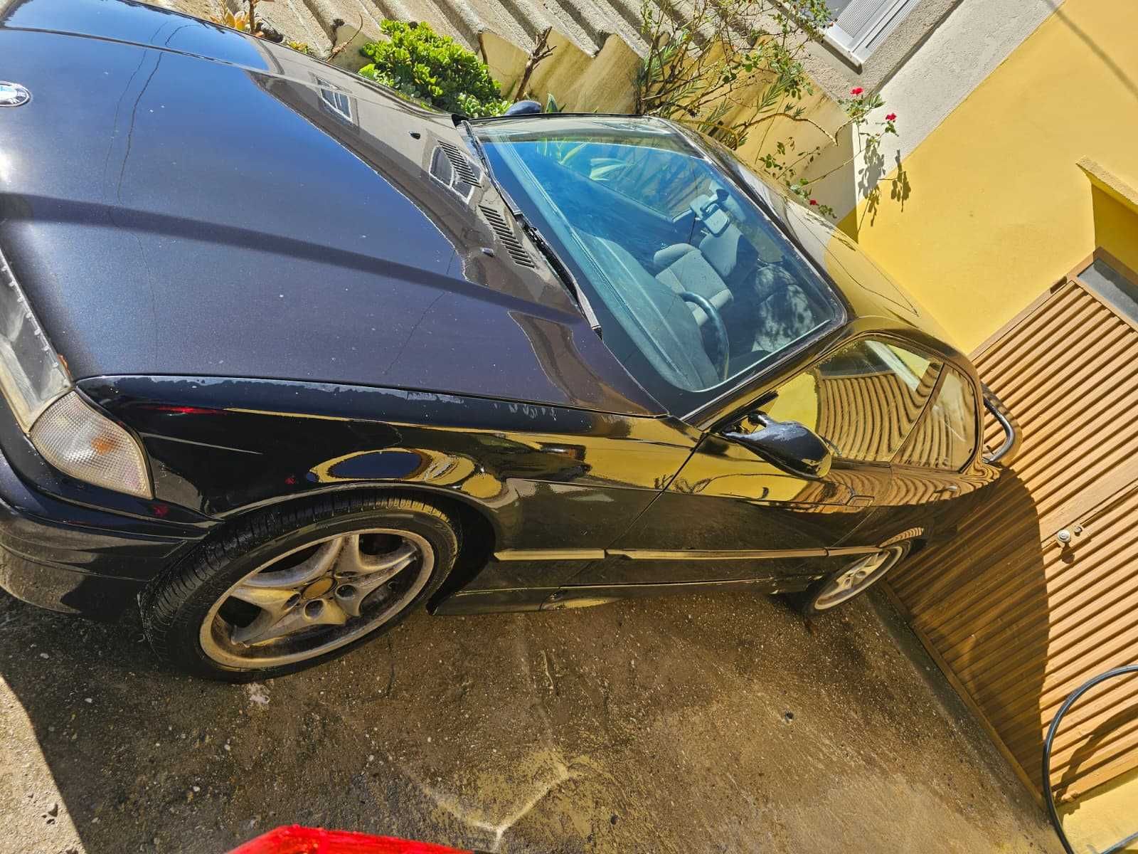 BMW E36 318is Coupé – 1993
