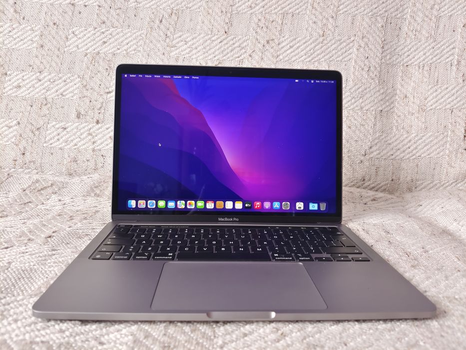 MacBook M2 13 Pro 8 512 jak nowy 8 cykli