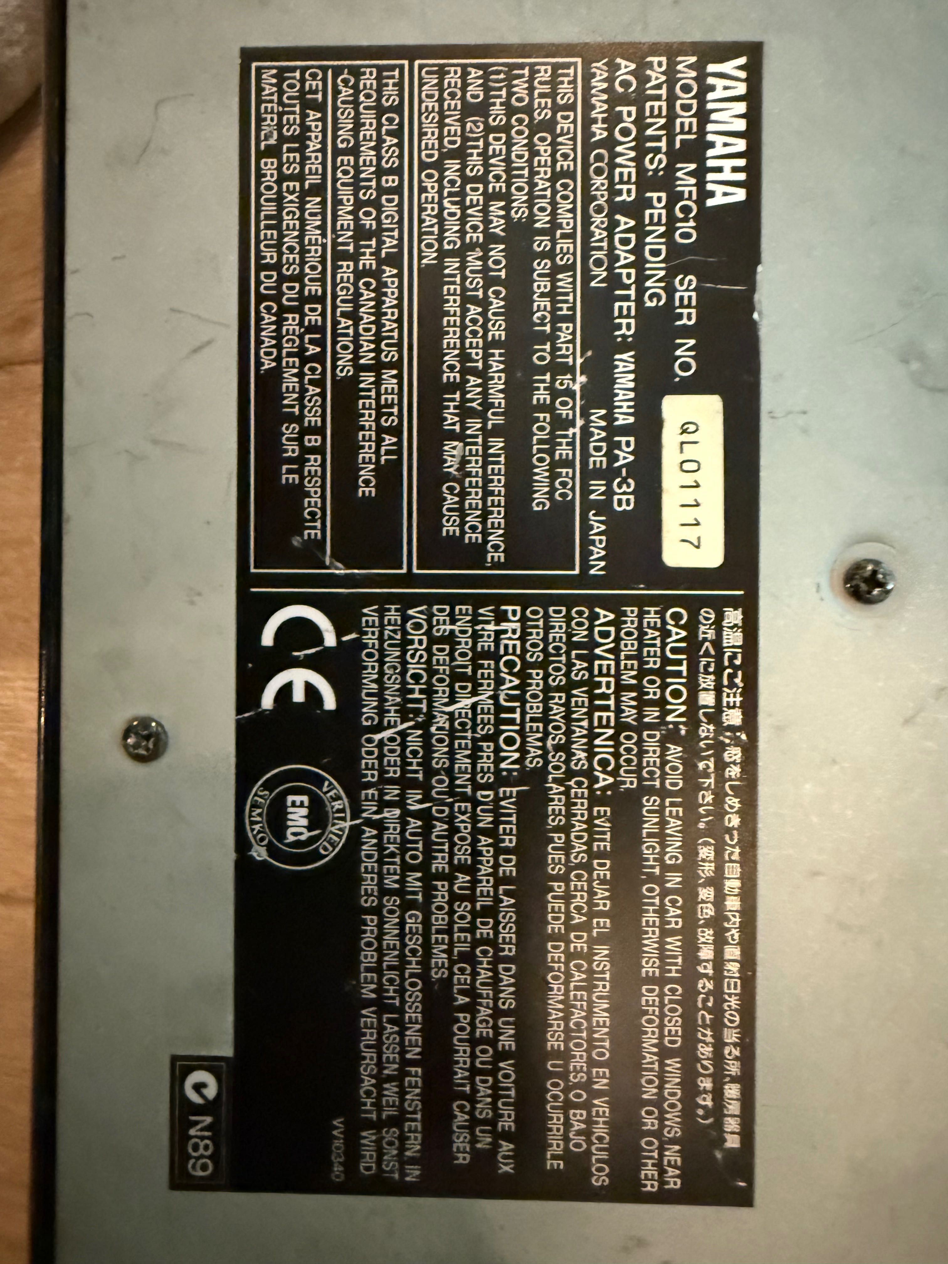 Yamaha MFC10 MIDI Kontroler
