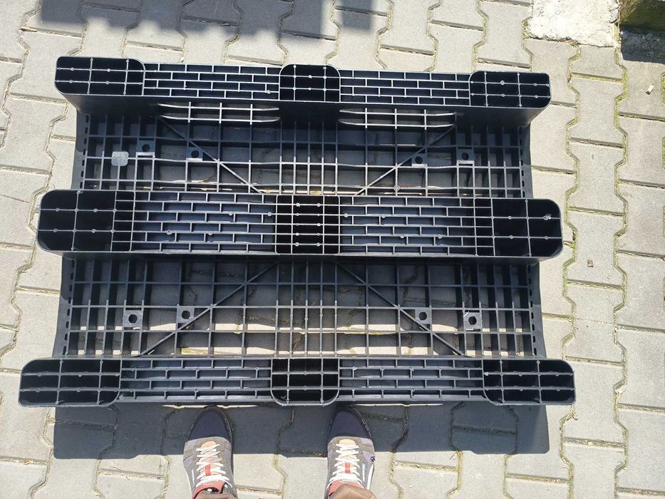 Palety plastikowe 120x80/ AŻUROWA/ PPG7 UŻYWANA