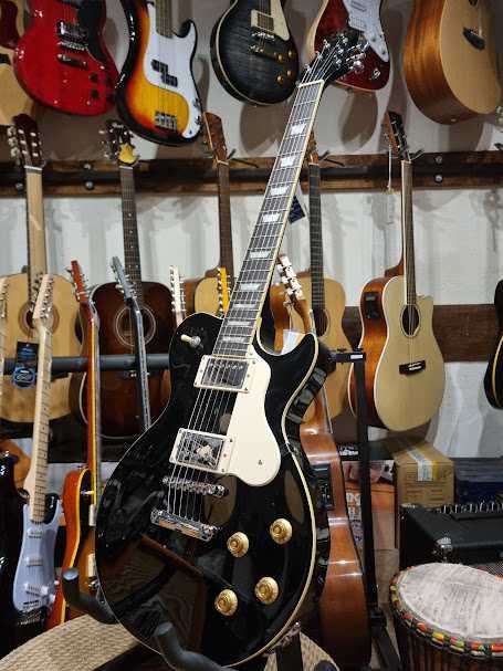 Samick AV3 BK gitara elektyczna typu Les Paul AV-3 Greg Bennet guitars