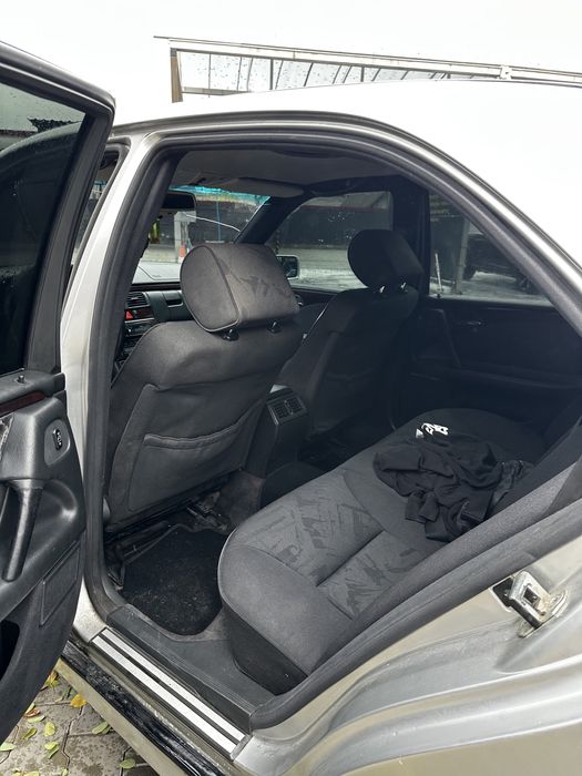 Мерседес w210 e320