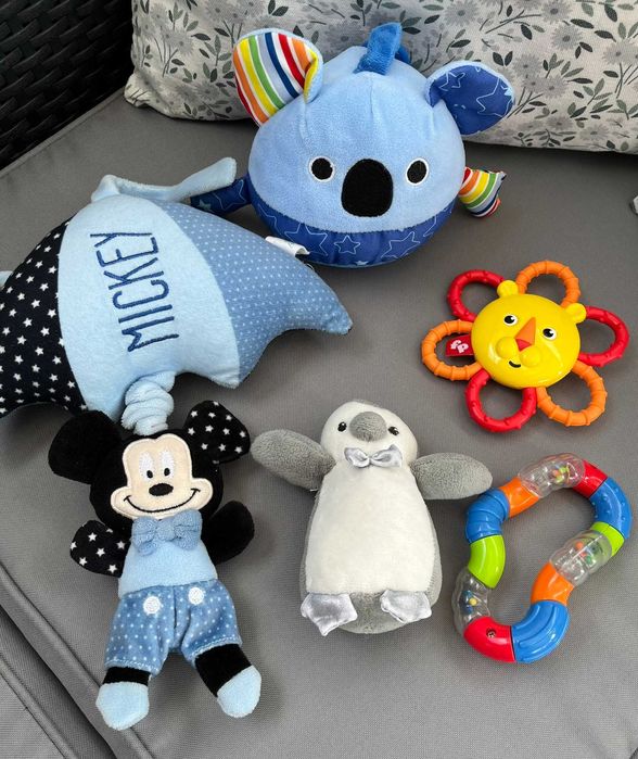 5 zabawek niemowlęcych pozytywka, przytulanka, Fisher Price,Pepco,Smyk