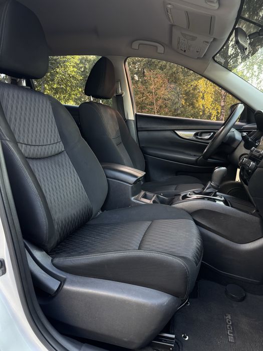 Продам Nissan Rogue T32 свіжо пригнаний