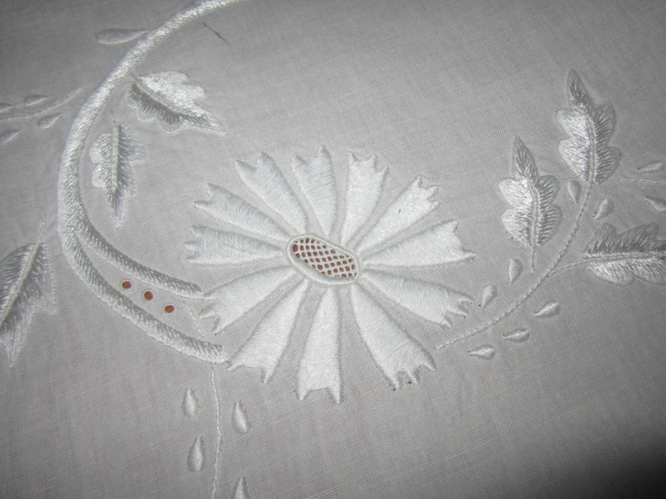 Terno de Cama com Arte - Madeira