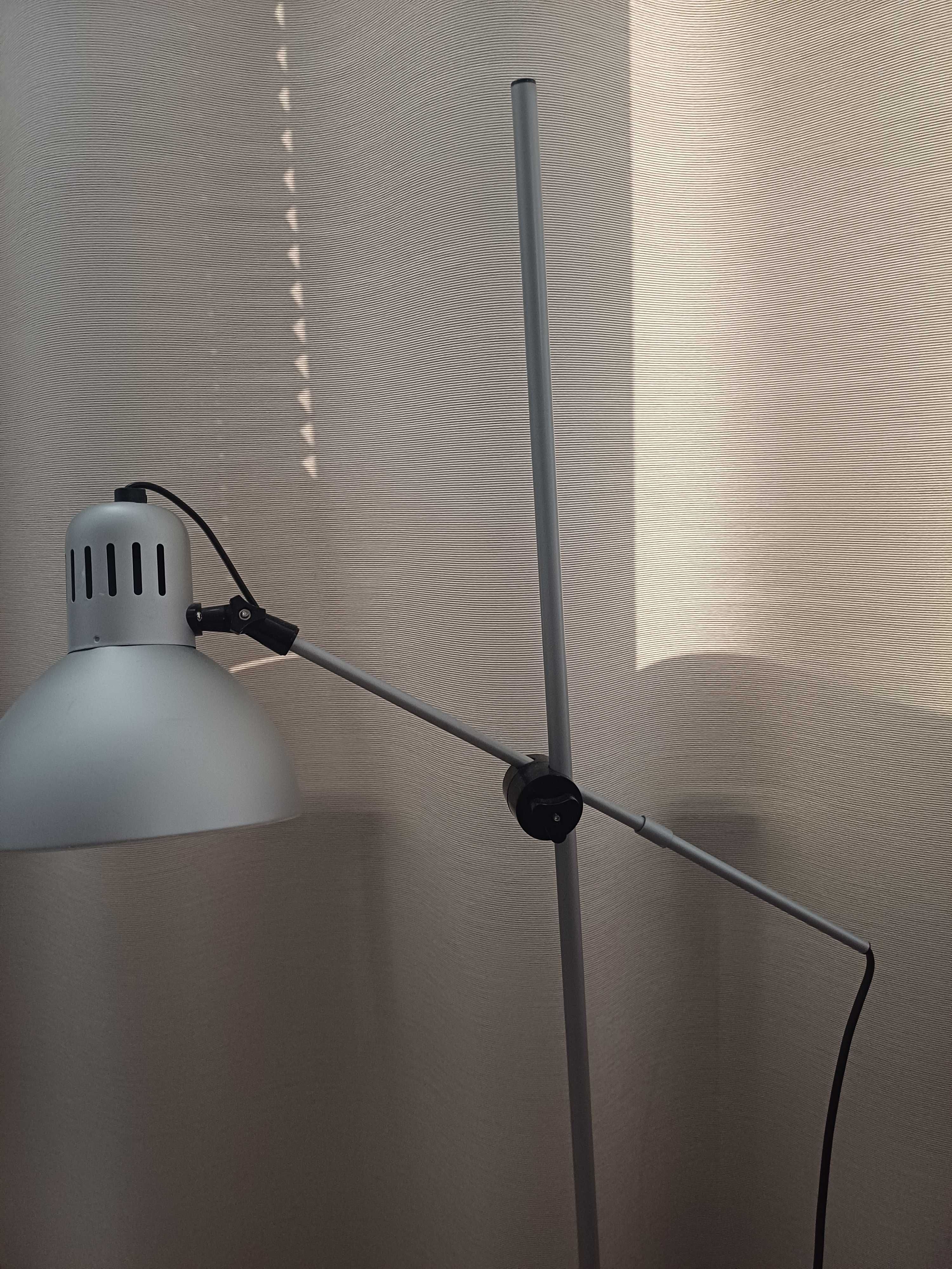 Lampa podpogowa Ikea satyna