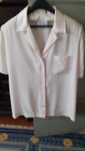 Blusa de seda com gola acetinada e botões  forrados cor perola n 38