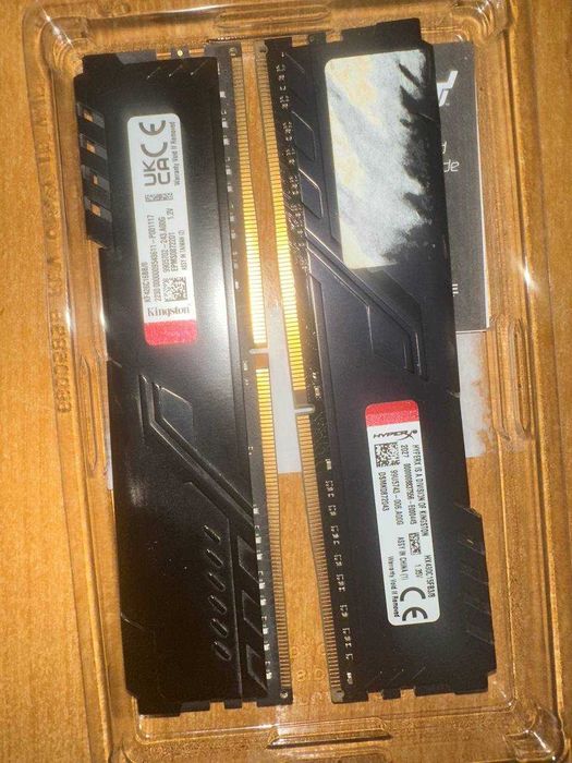 Комплект оперативной памяти 2×8 GB DDR4 (Kingston Fury + HyperX Fury)